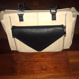 inc international concepts 2 in one purse